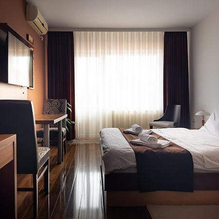 Apartamento Zlatna Ribica Golubac Exterior foto