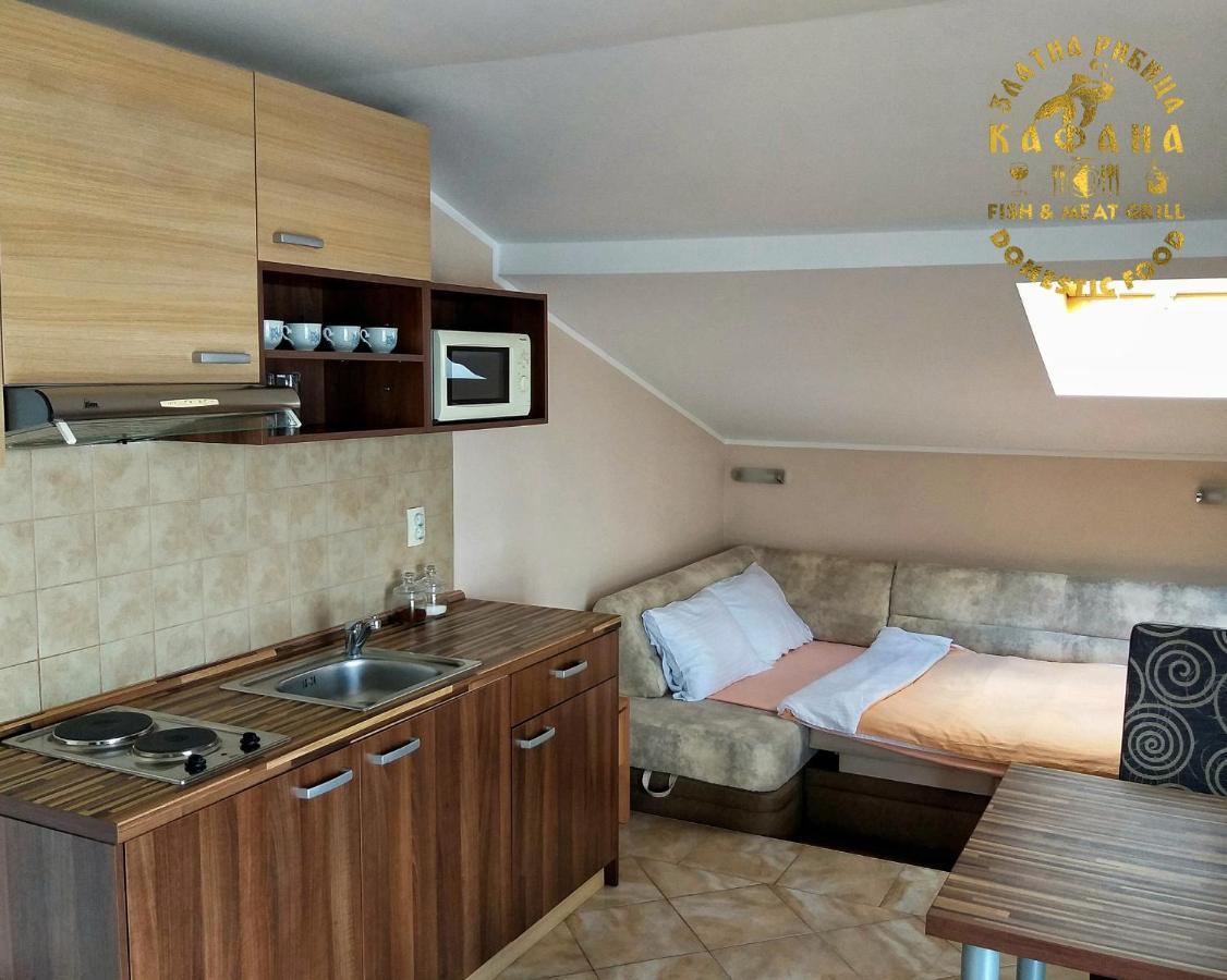 Apartamento Zlatna Ribica Golubac Exterior foto